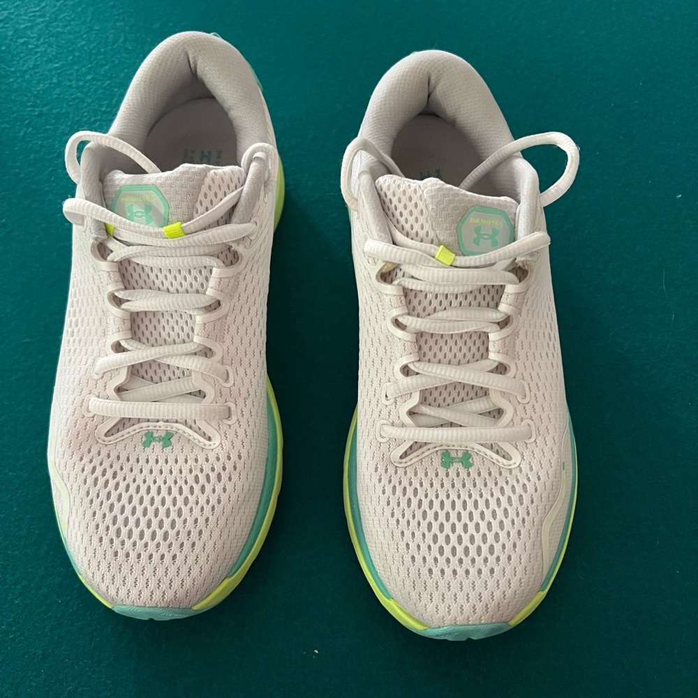 Under Armour Women’sWhite and Lime Running Shoe